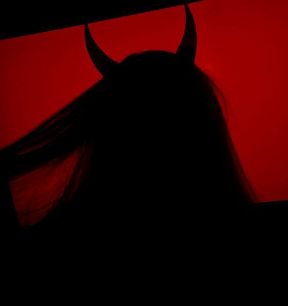 Featured image of post Aesthetic Wallpapers Red Devil